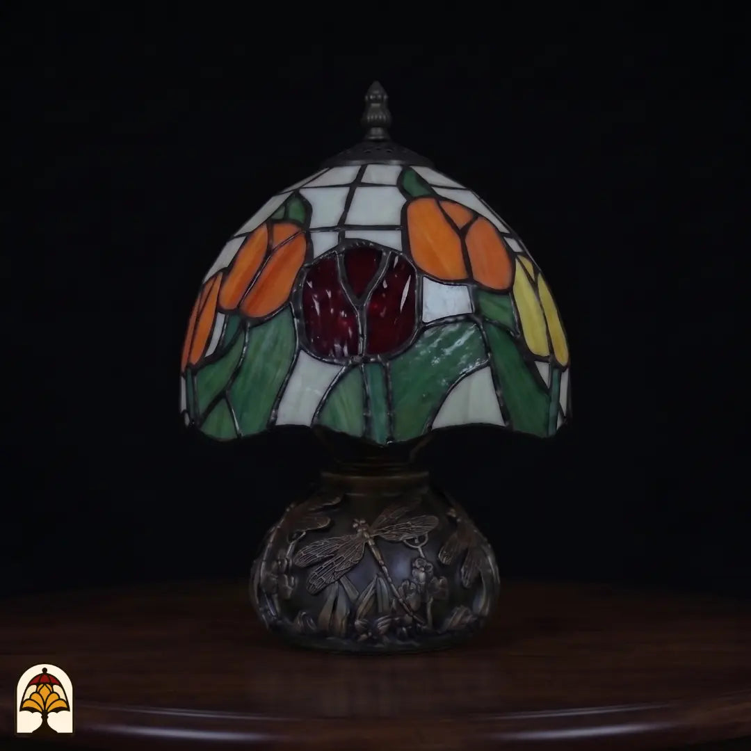 Lampe de table Tiffany Holland Golden Tulip ⌀20 cm éteinte – couleurs de jour rouge, jaune et vert