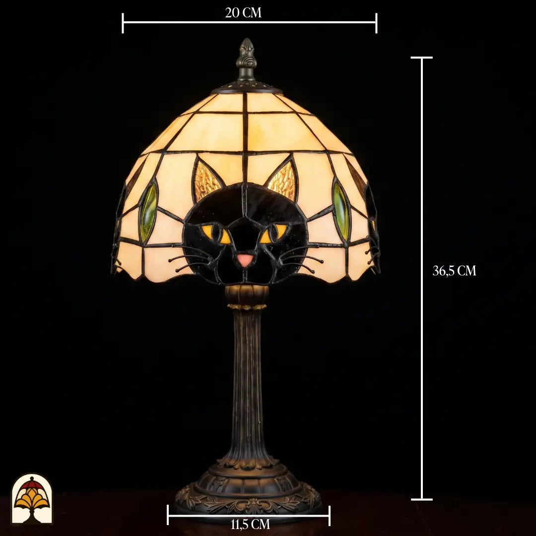 Dimensions lampe de table Tiffany Gatto Nero : hauteur 36,5 cm, diamètre de l'abat-jour 20 cm, pied 11,5 cm
